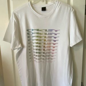 EUC Oakley Men’s T-shirt
